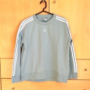 Addidas Embroidered Sweatshirt M